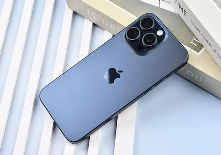 袁州苹果维修点分享iPhone 15 Pro Max屏幕更换全新实操风险 